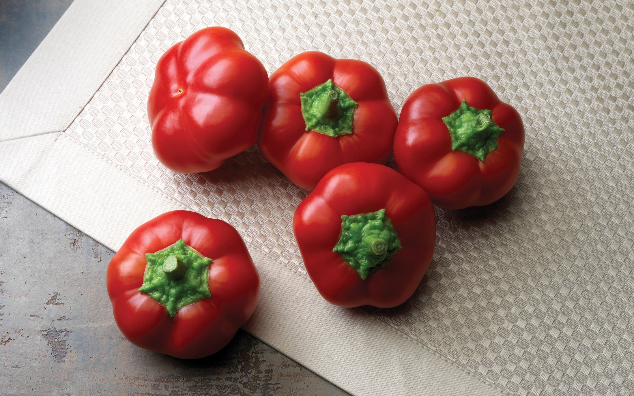 Right On Red Hybrid Pepper Seeds
